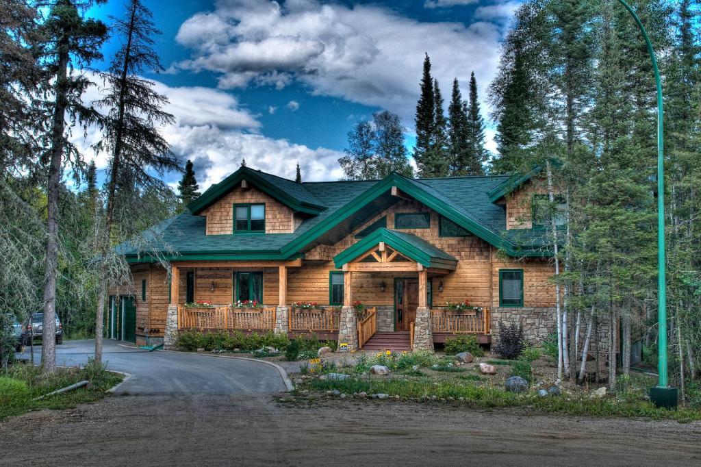 Elk Ridge Resort Принц Албърт Екстериор снимка